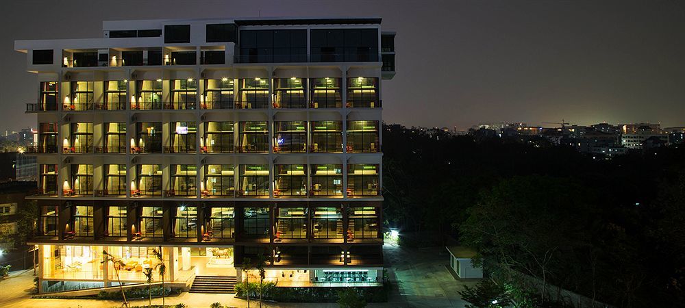 Hotel Prestige Chiang Mai Exterior foto