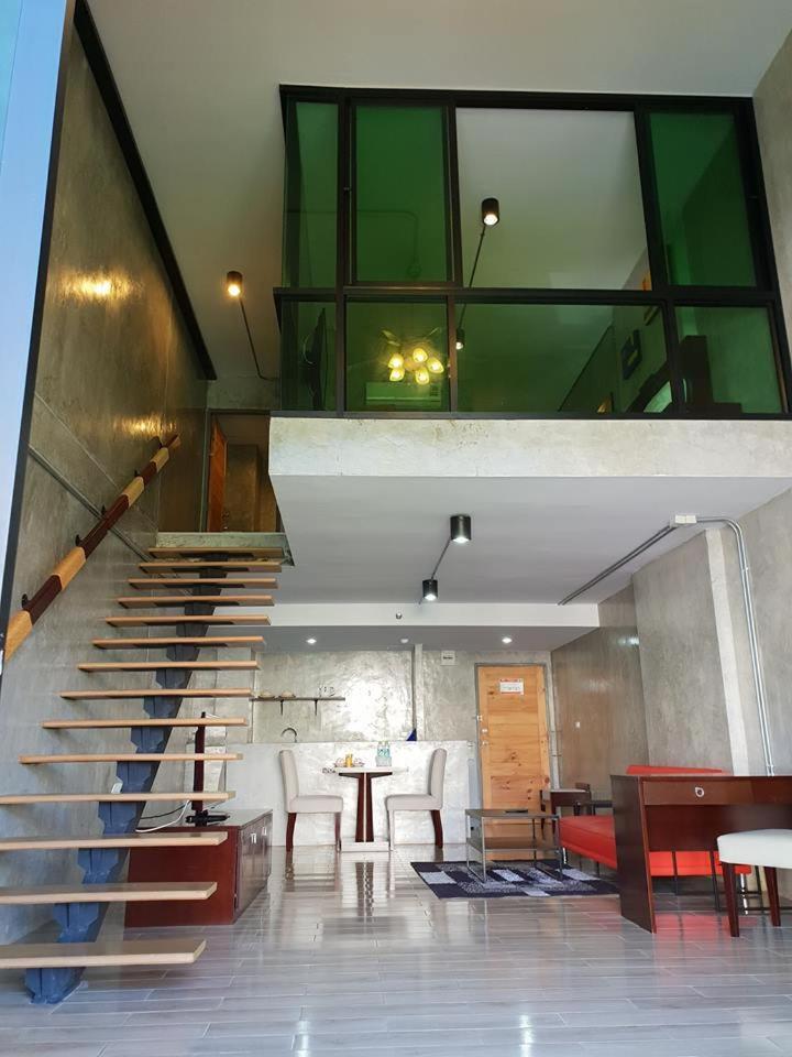 Hotel Prestige Chiang Mai Exterior foto